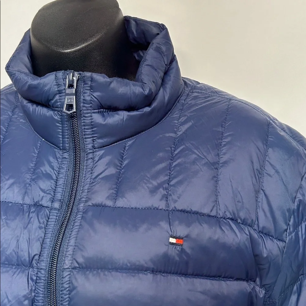 Men's Navy Puffer Jacket Tommy Hilfiger natural down feathers, packable, med